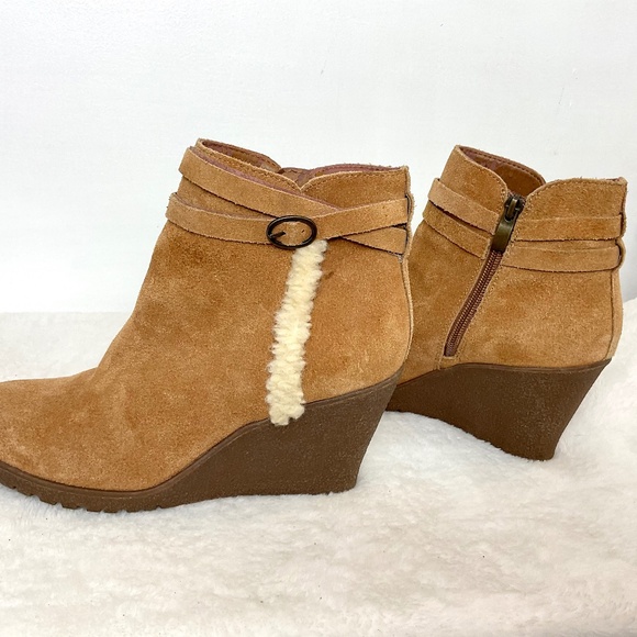 BJORNDAL AMY Fur Lined Brown Zip Up Ankle Wedge Suede Winter Booties Size 9 - Picture 14 of 16